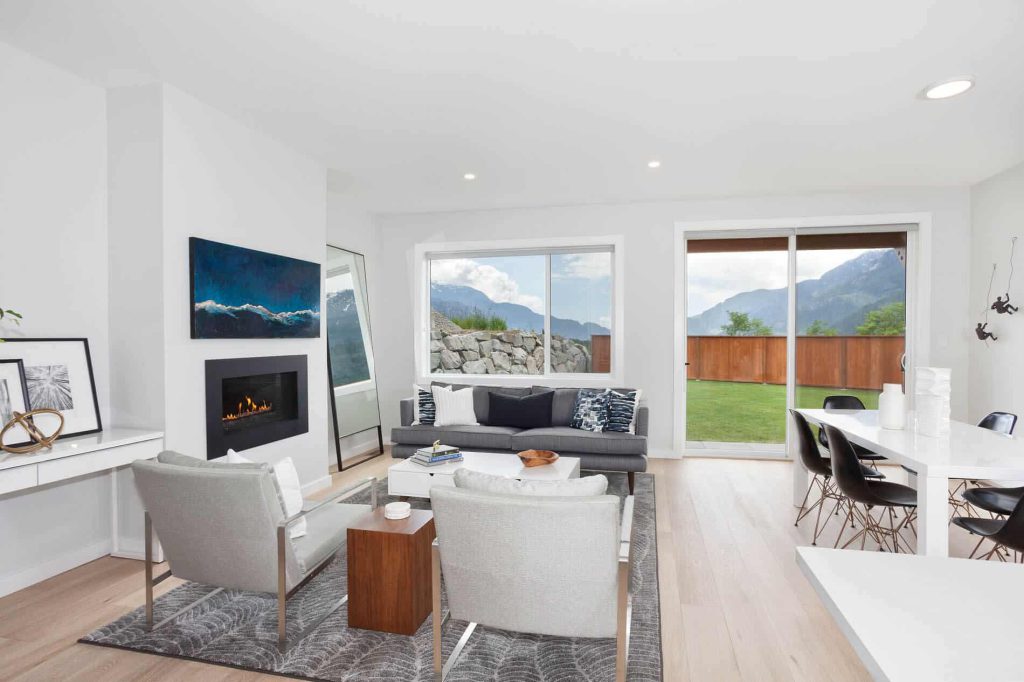 Skyridge Squamish — show home living, engineered oak floor